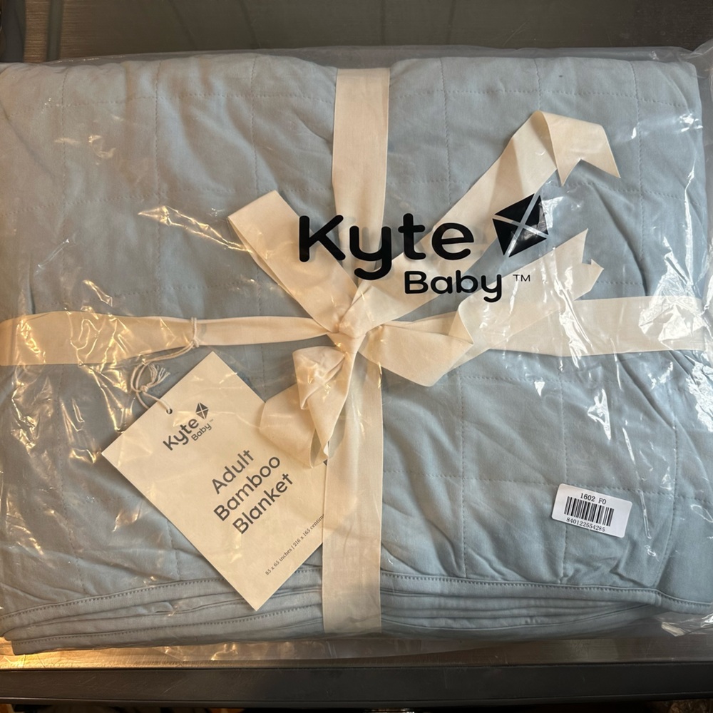 Kyte Baby ADULT 1.0 Tog